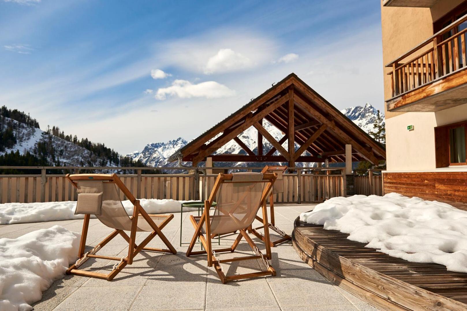 Villages Clubs Du Soleil - Oz En Oisans Oz Esterno foto